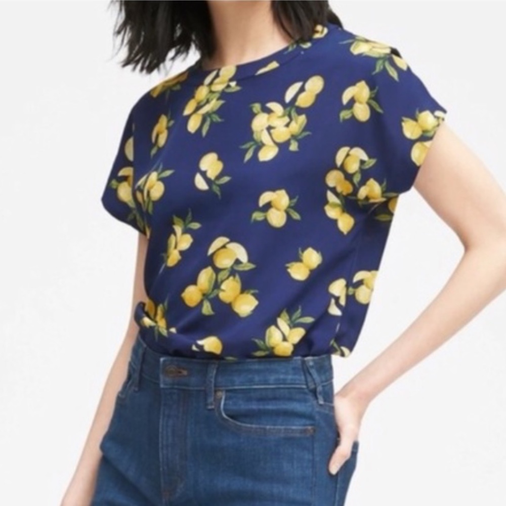 Banana Republic lemon top